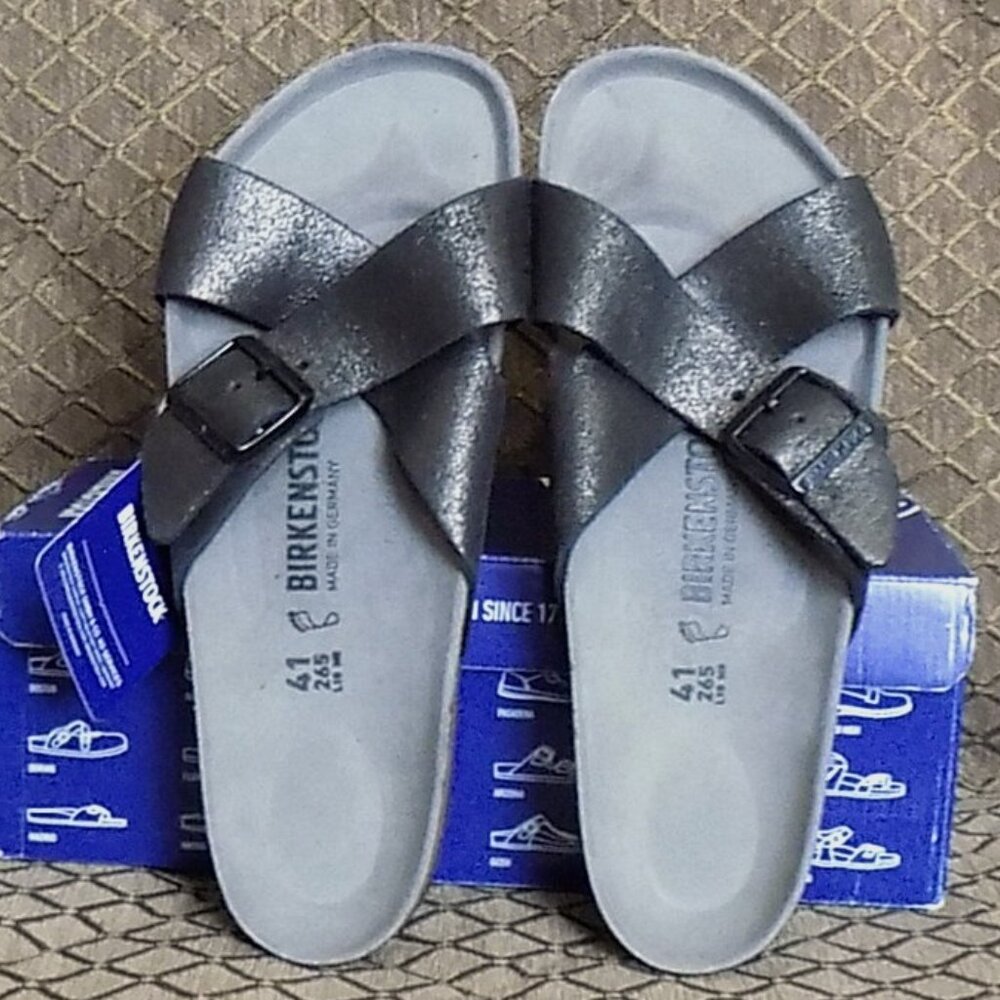 Birkenstock Women's Black Crisscross Sandals